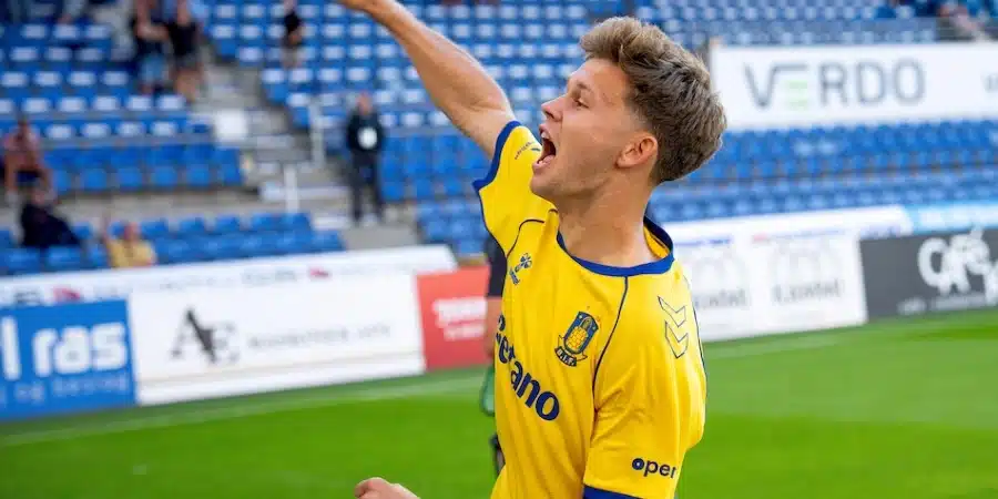 KuPS vs Midtjylland – optakt, analyse og odds: 28/8/2025 – Champions League-playoff